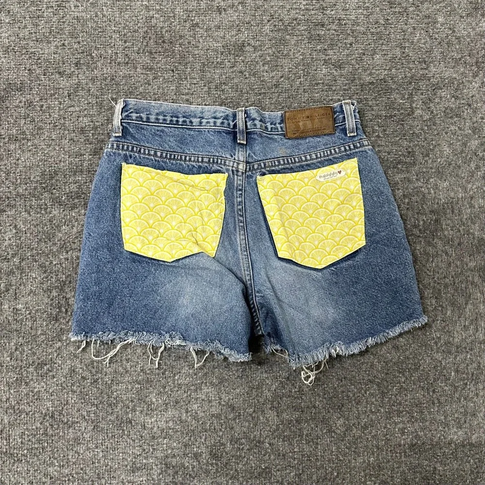 Tommy Hilfiger Denim Shorts Womens Size 6 Blue Cotton Lemon Raw Frayed Hem